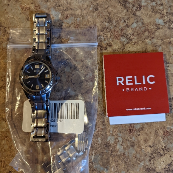 Relic Women's Watch - Picture 2 of 4